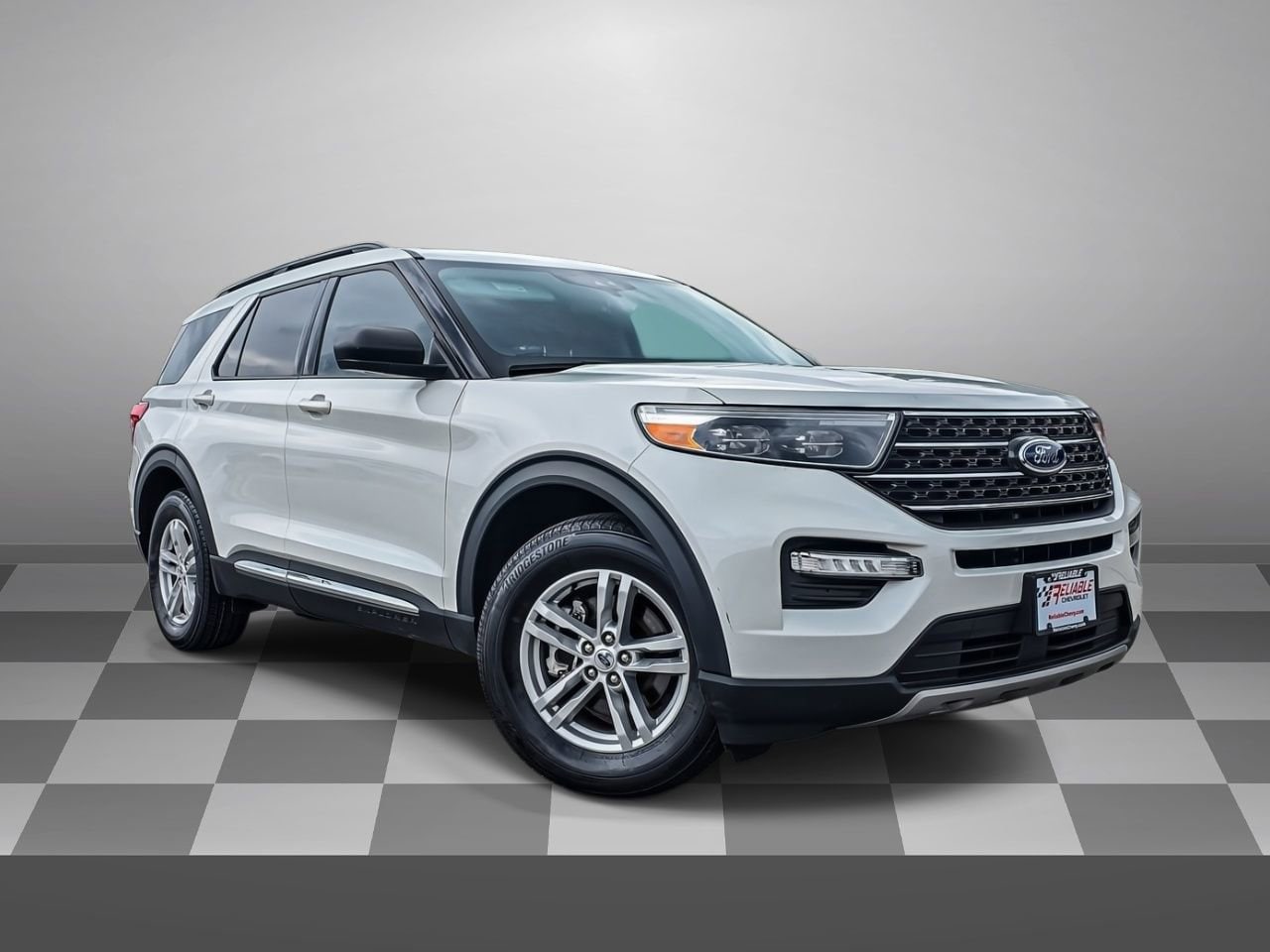 2022 Ford Explorer XLT 4WD's photo