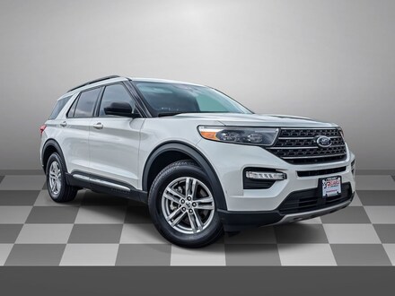 2022 Ford Explorer XLT SUV
