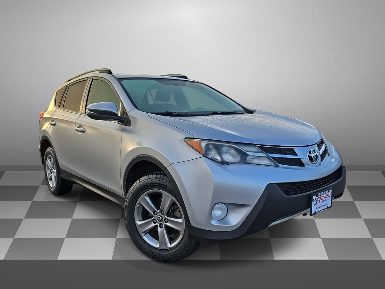 2015 Toyota RAV4 XLE's photo