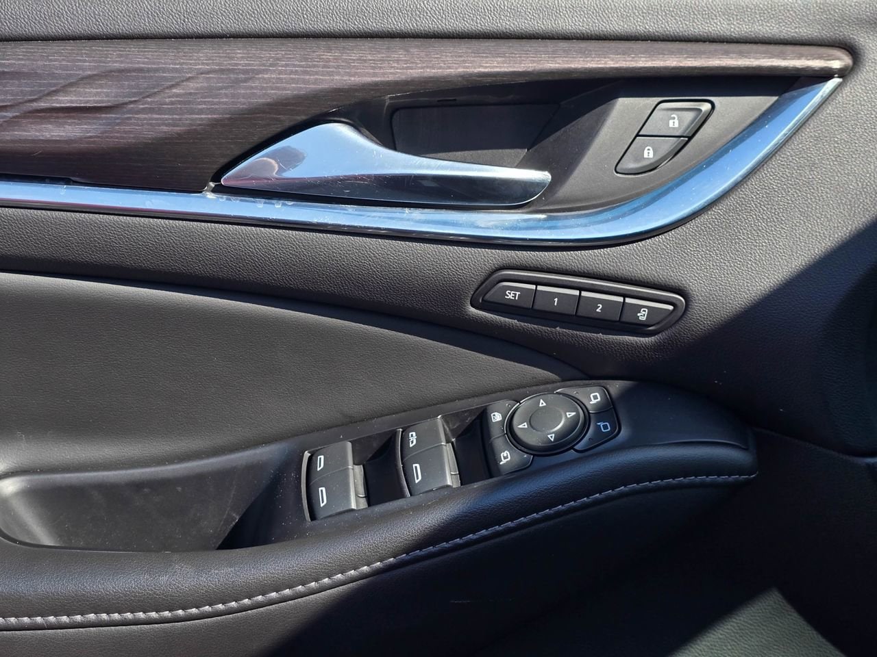2024 Buick Enclave Avenir - Photo 9