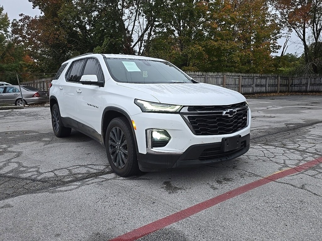 Used 2023 Chevrolet Traverse RS SUV