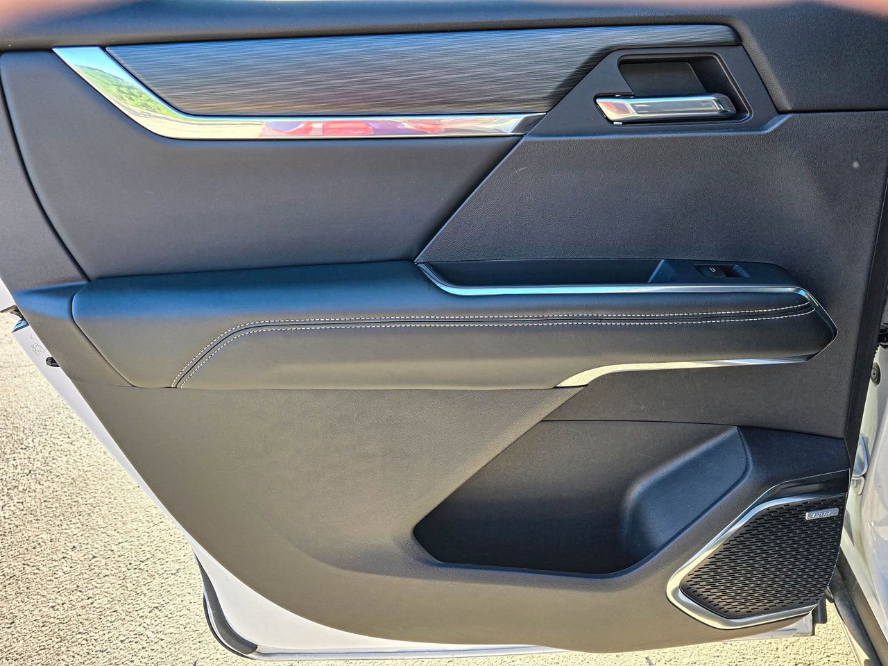 2025 GMC Acadia Elevation - Photo 31