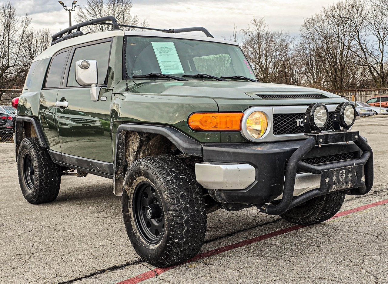 2013 Toyota FJ Cruiser Base