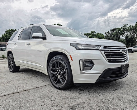 2023 Chevrolet Traverse Premier SUV