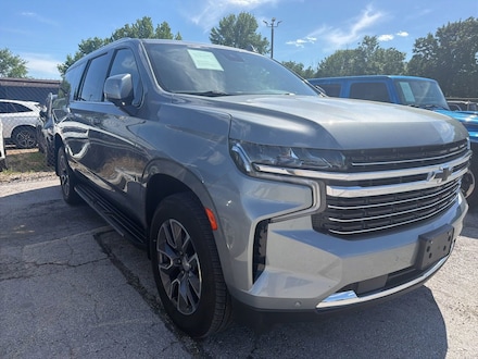 2023 Chevrolet Suburban LT SUV
