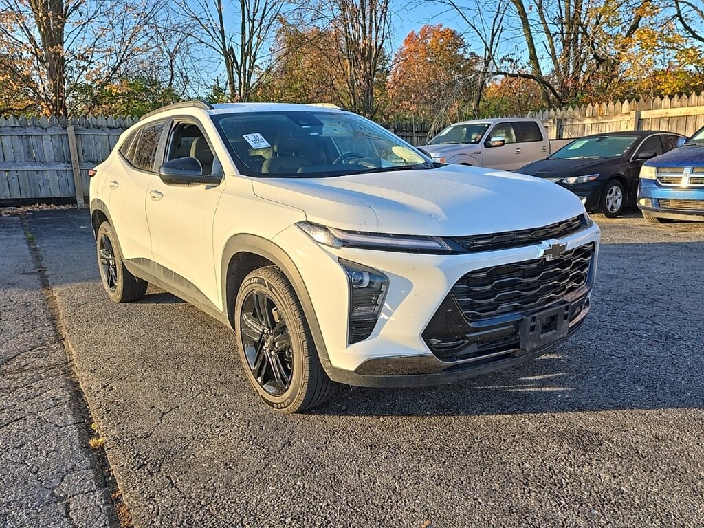 Used 2024 Chevrolet Trax Activ SUV