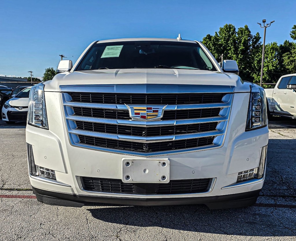 Used 2018 CADILLAC Escalade Premium Luxury SUV