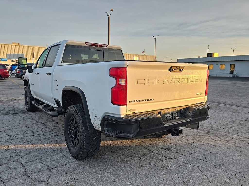 Used 2024 Chevrolet Silverado 2500 HD ZR2 Truck Crew Cab