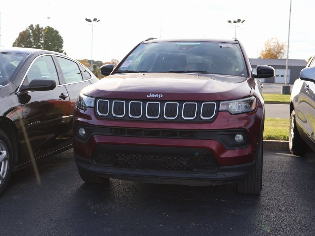 Used 2022 Jeep Compass Latitude SUV