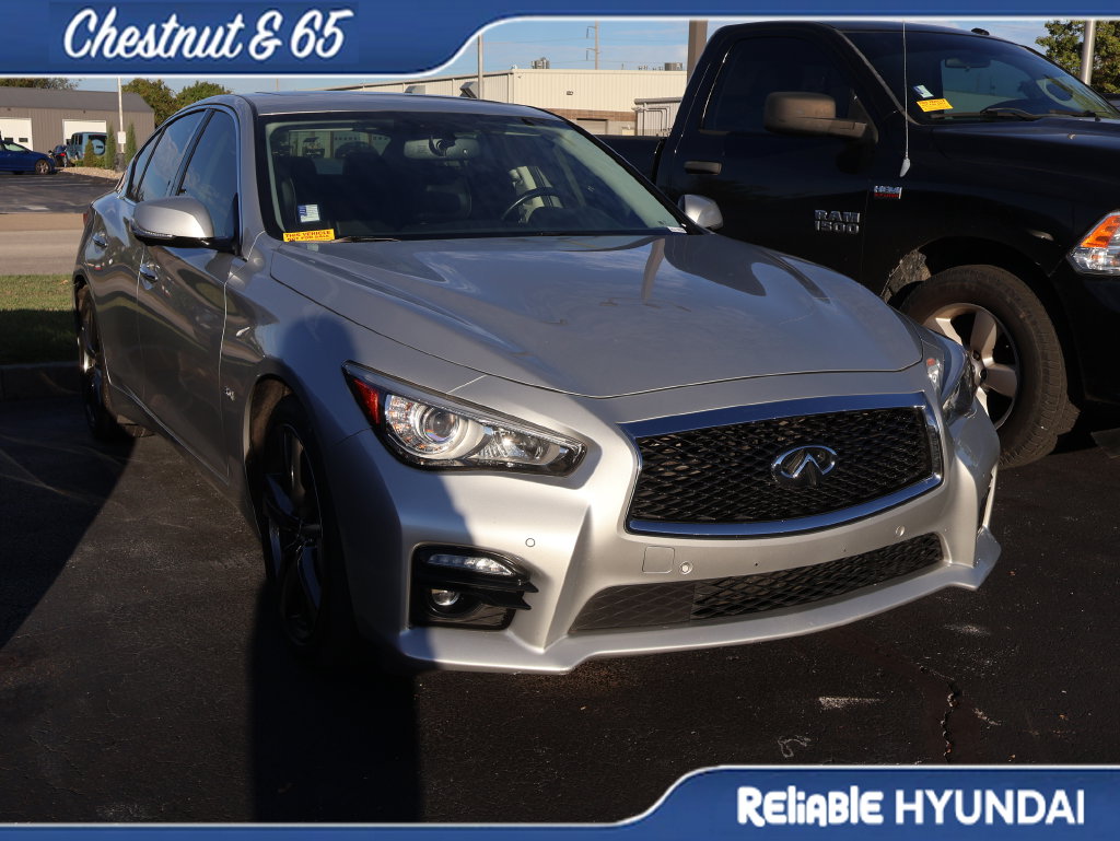 2017 INFINITI Q50