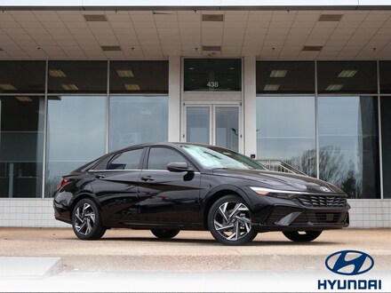 2026 Hyundai Elantra Limited Sedan