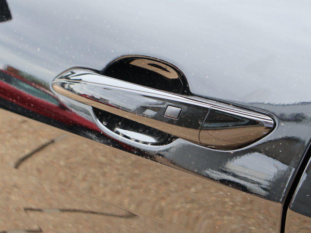 2025 Hyundai Elantra SEL - Photo 20