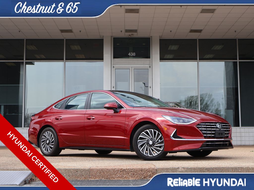 Ultimate Red 2023 Hyundai Sonata Hybrid Limited FWD Sedan Front-Wheel Drive 6-Speed Automatic