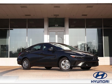 2026 Hyundai Elantra SE Sedan
