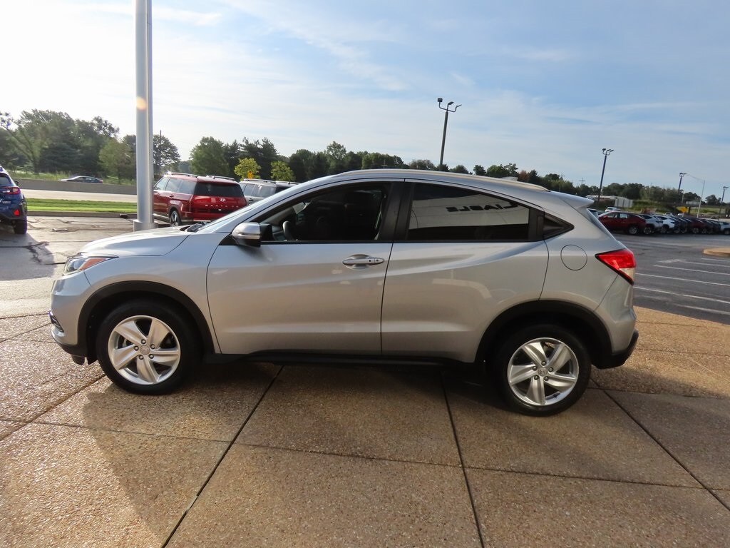 Used 2019 Honda HR-V EX with VIN 3CZRU6H54KM712021 for sale in Springfield, MO