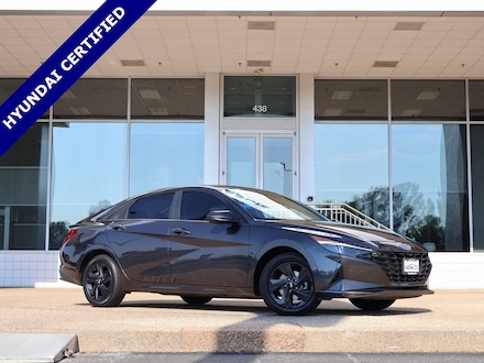 2023 Hyundai Elantra SEL Sedan