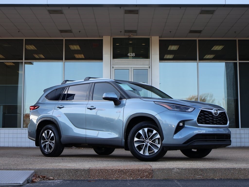 Used 2022 Toyota Highlander XLE SUV