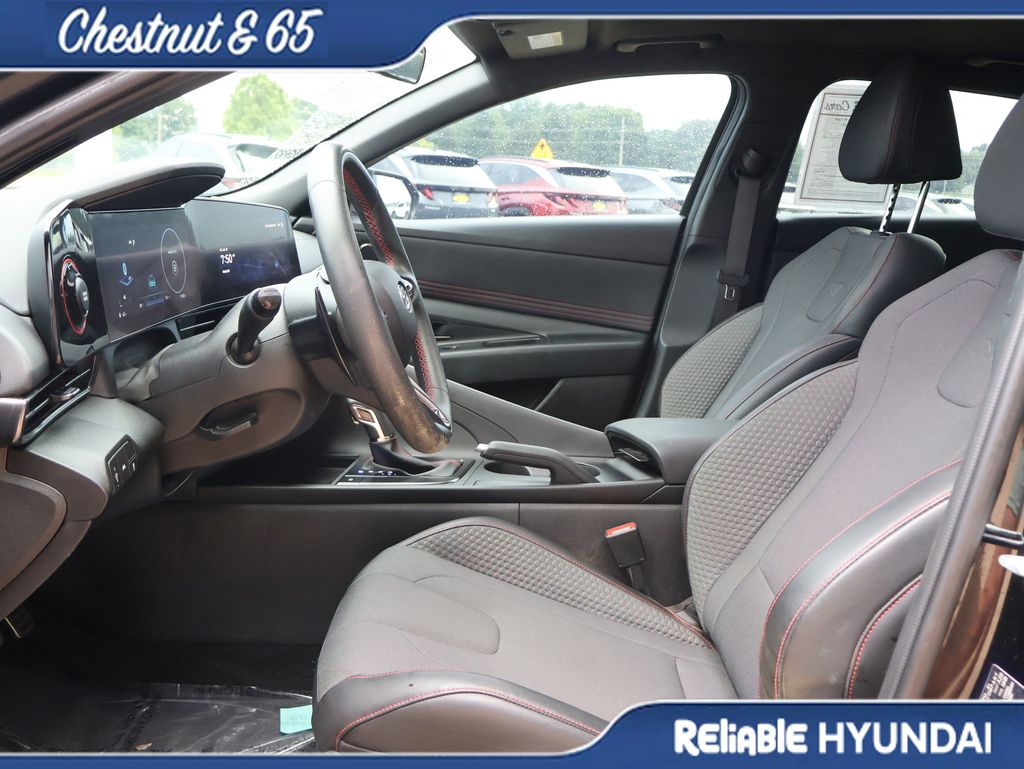 2023 Hyundai Elantra N Line - Photo 22