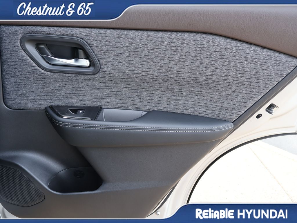 Used 2023 Brilliant Silver Nissan SV image 11
