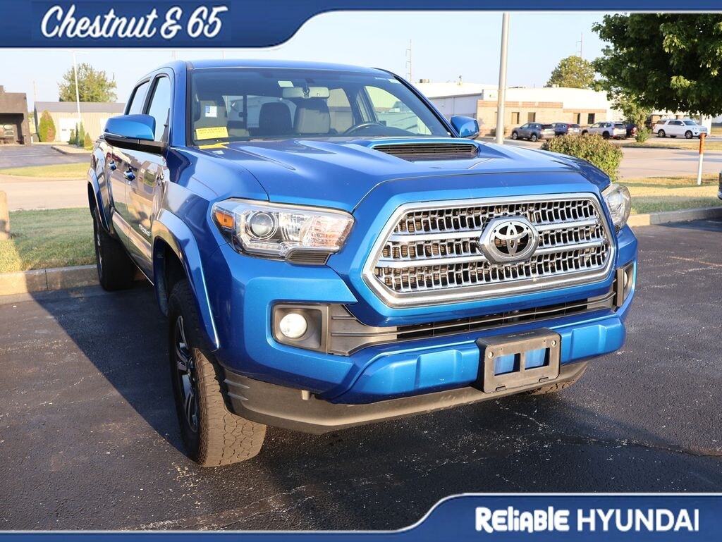 Used 2016 Toyota Tacoma TRD Sport V6 Truck Double Cab
