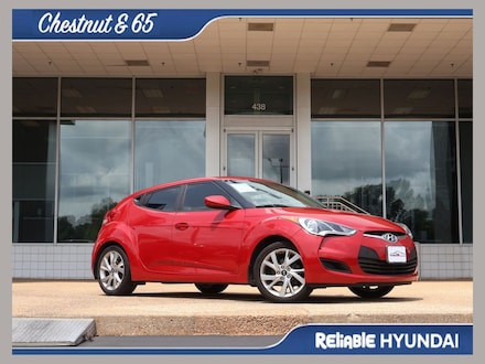 2016 Hyundai Veloster Base Hatchback