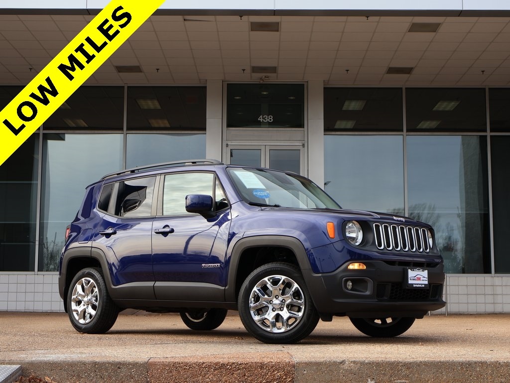 2016 Jeep Renegade Latitude's photo