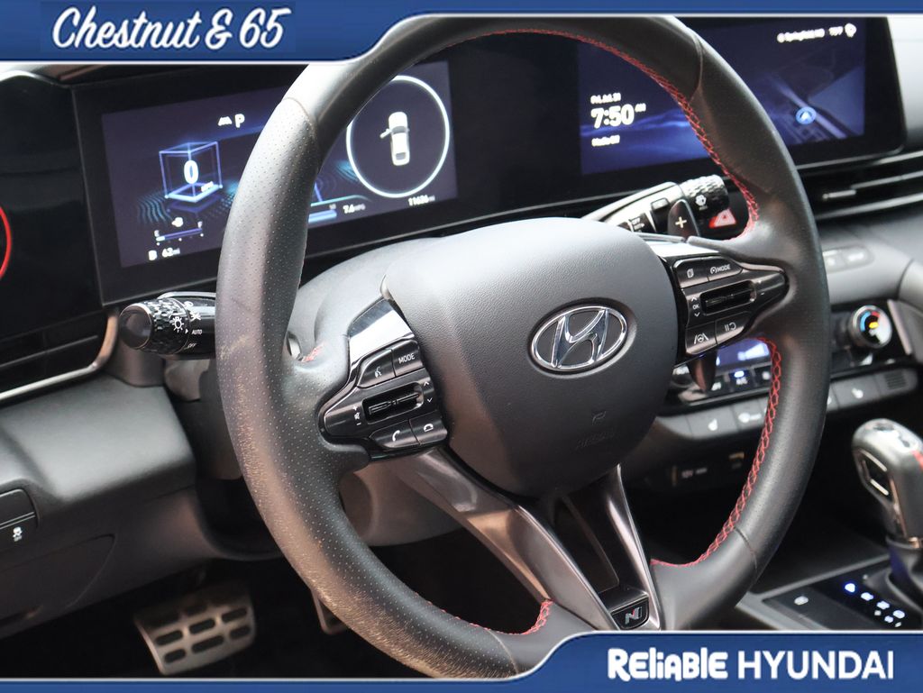 2023 Hyundai Elantra N Line - Photo 24