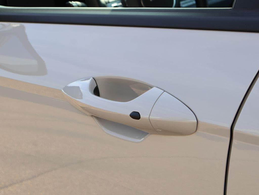New 2027 Cyber Gray Metallic Hyundai SE AWD image 19