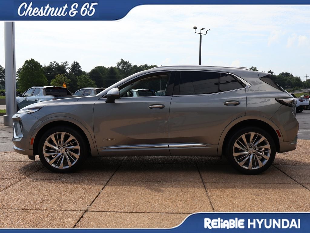 Used 2025 Buick Envision Avenir SUV