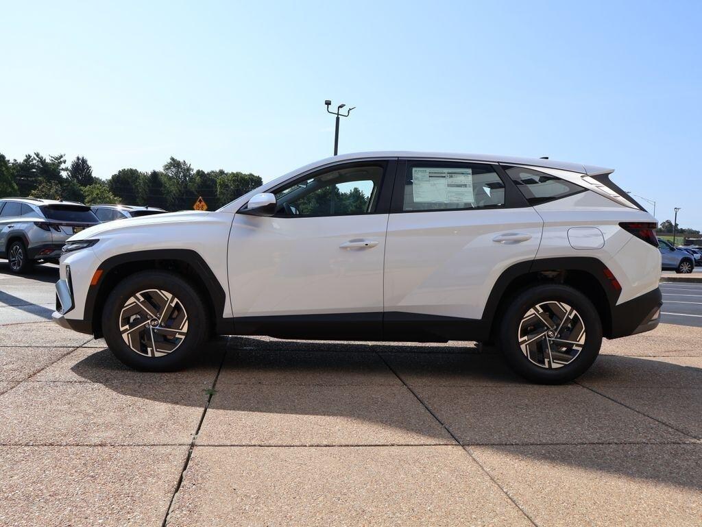 New 2026 Hyundai Tucson Hybrid SE SUV