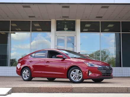 2020 Hyundai Elantra Sedan