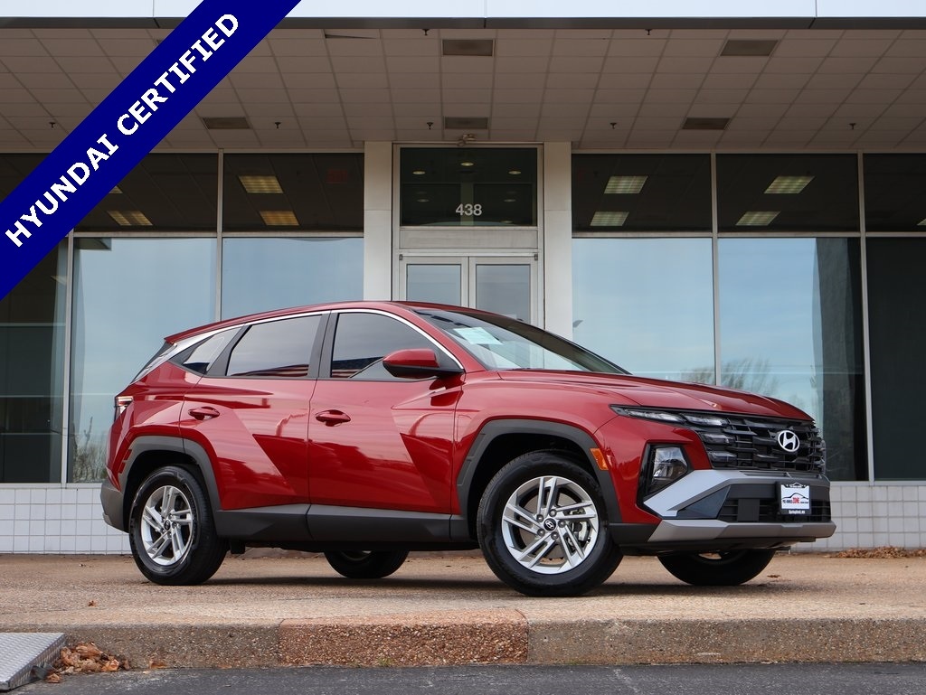 2025 Hyundai Tucson SE's photo