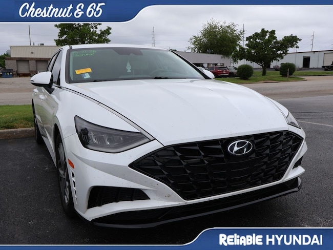 2022 Hyundai Sonata SEL Sedan