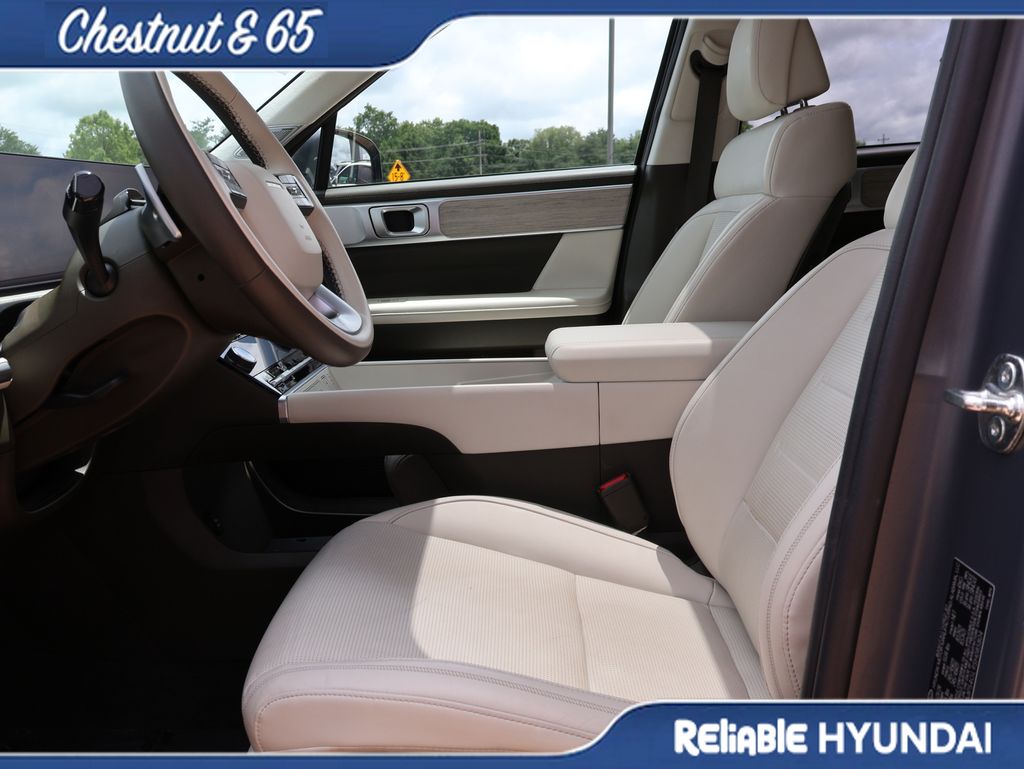 Certified Used 2025 Ecotronic Gray Matte Hyundai Calligraphy image 25