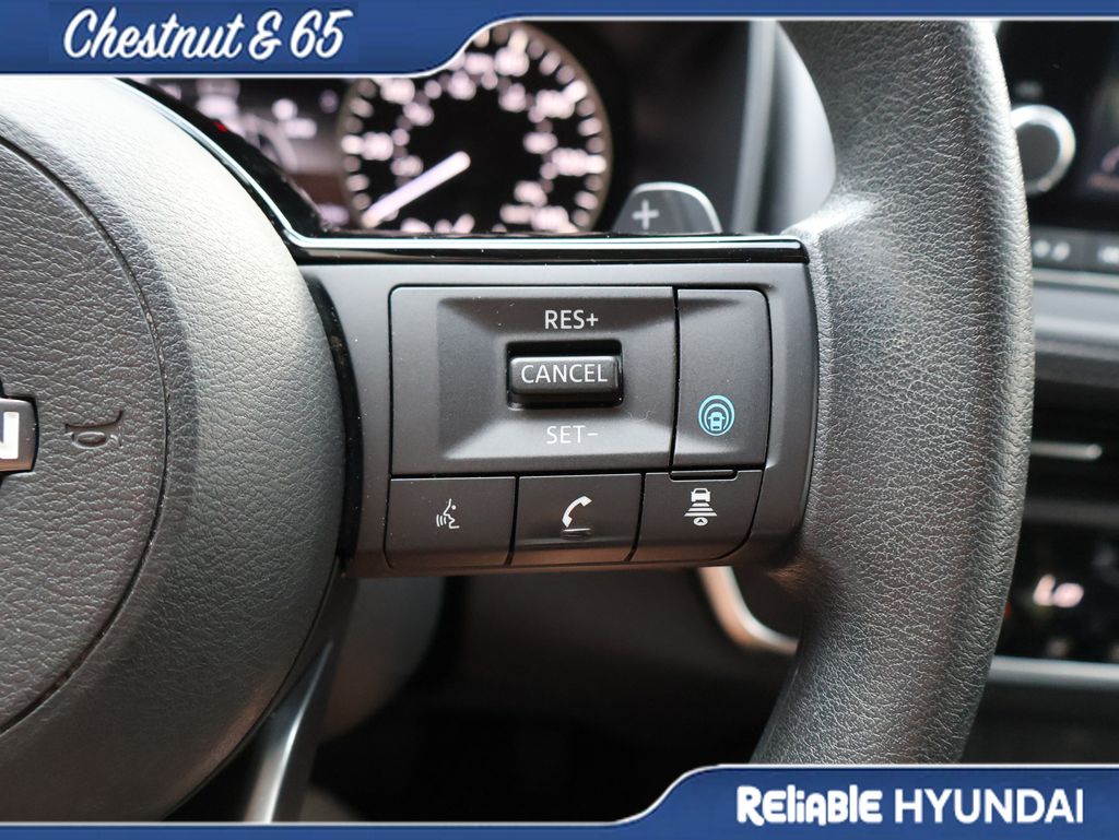 Used 2023 Brilliant Silver Nissan SV image 27