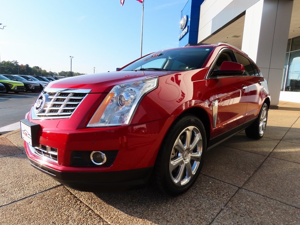 Used 2015 Cadillac SRX Premium Collection with VIN 3GYFNGE31FS630127 for sale in Springfield, MO