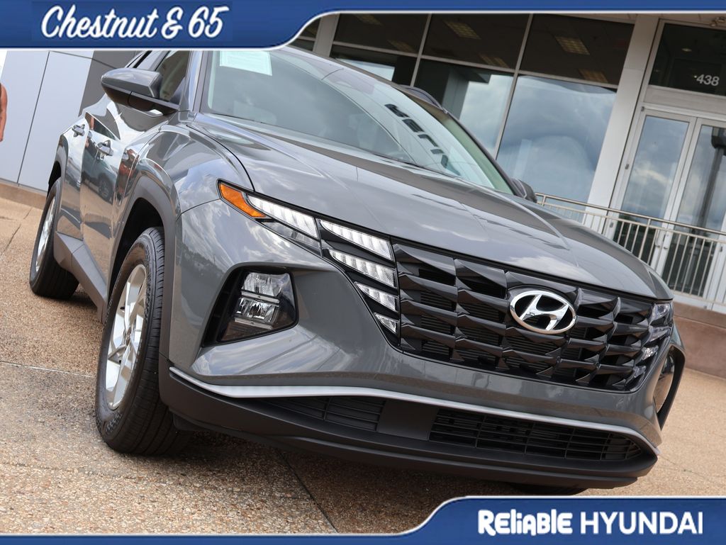 Used 2024 Hampton Gray Hyundai SEL image 7
