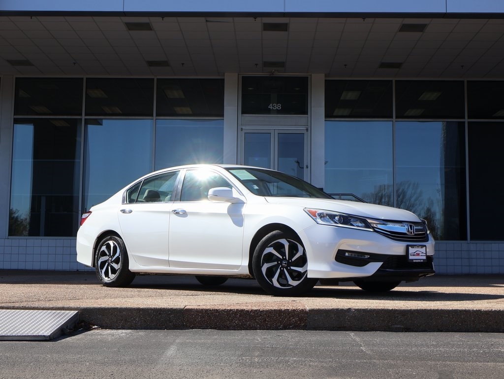 Used 2017 Honda Accord EX-L Sedan