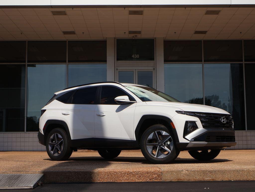 New 2026 Hyundai Tucson SEL Premium AWD SUV