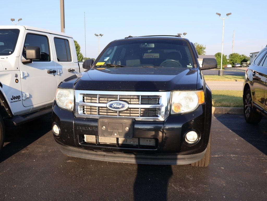Used 2011 Ford Escape XLT with VIN 1FMCU9D78BKA02711 for sale in Springfield, MO