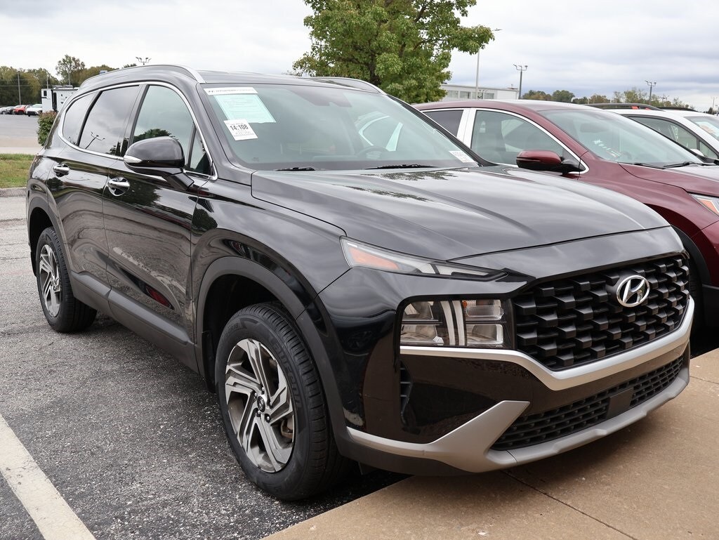 2023 Hyundai Santa Fe SEL photo 2