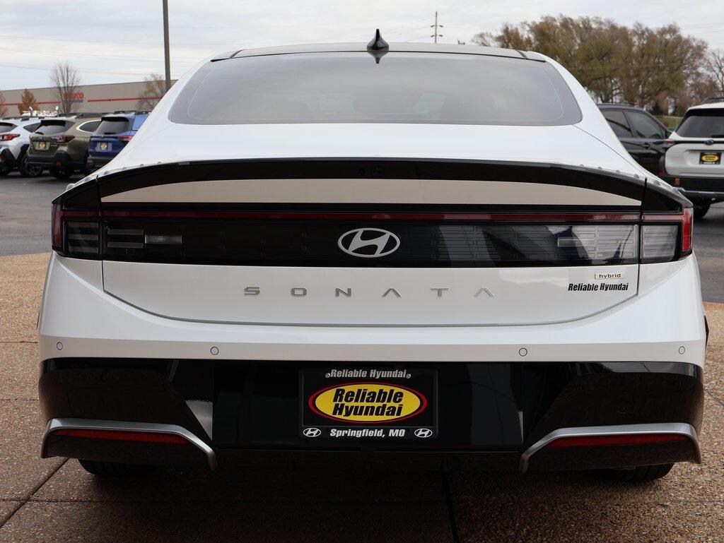 New 2026 Hyundai Sonata Hybrid Limited Sedan