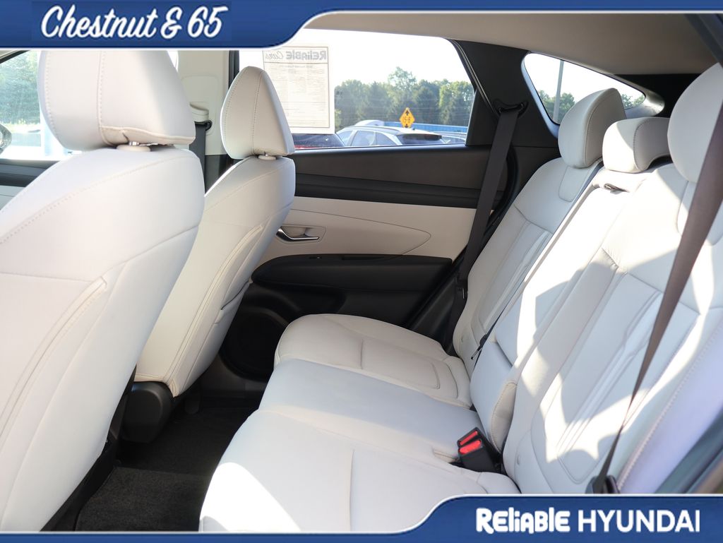 2025 Hyundai Tucson SEL - Photo 18