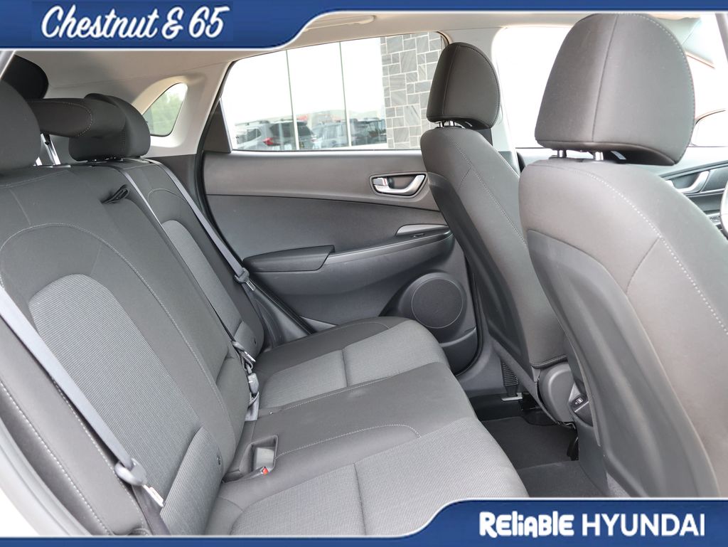 2023 Hyundai Kona SEL - Photo 13