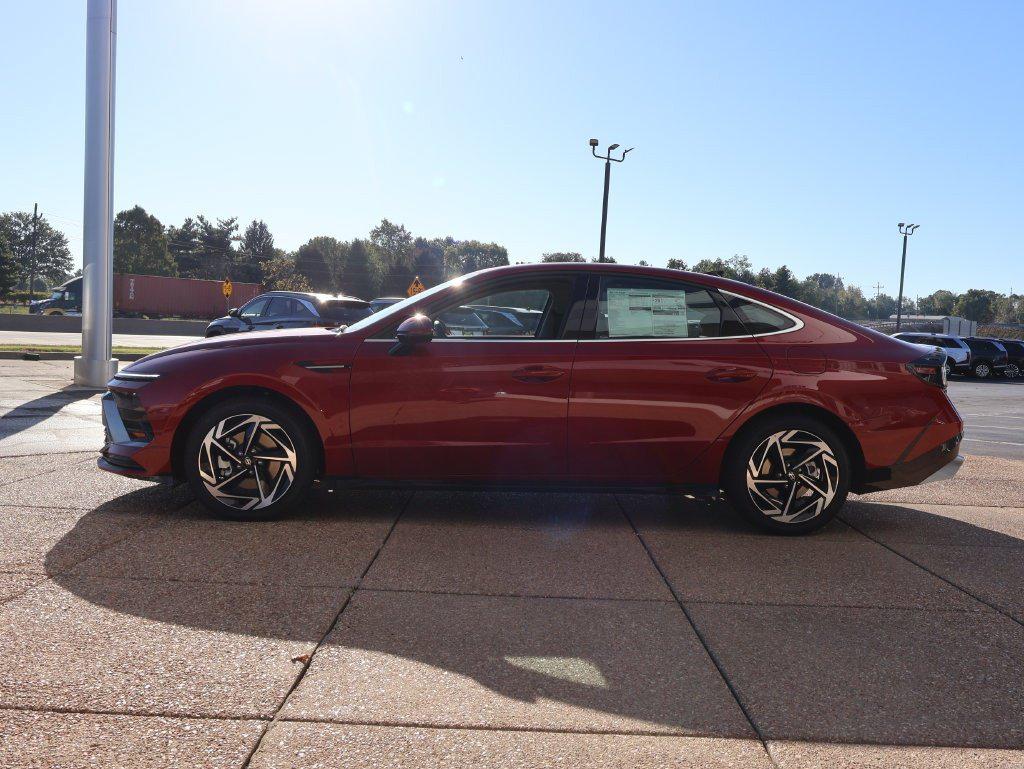 New 2026 Hyundai Sonata SEL Sport Sedan