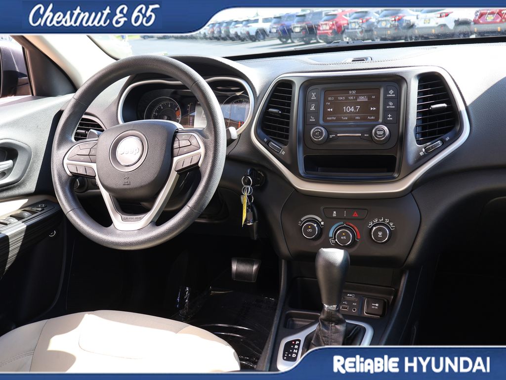 2016 Jeep Cherokee Sport - Photo 14