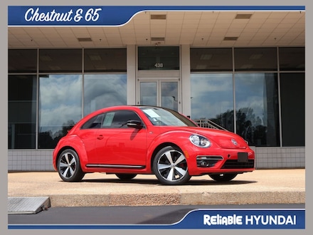 2014 Volkswagen Beetle 2.0T R-Line w/PZEV Hatchback