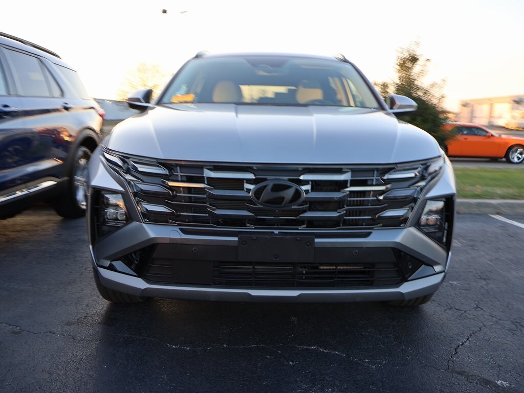 Certified 2025 Hyundai Tucson Hybrid Limited SUV