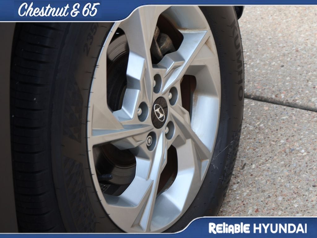 Used 2024 Hampton Gray Hyundai SEL image 41
