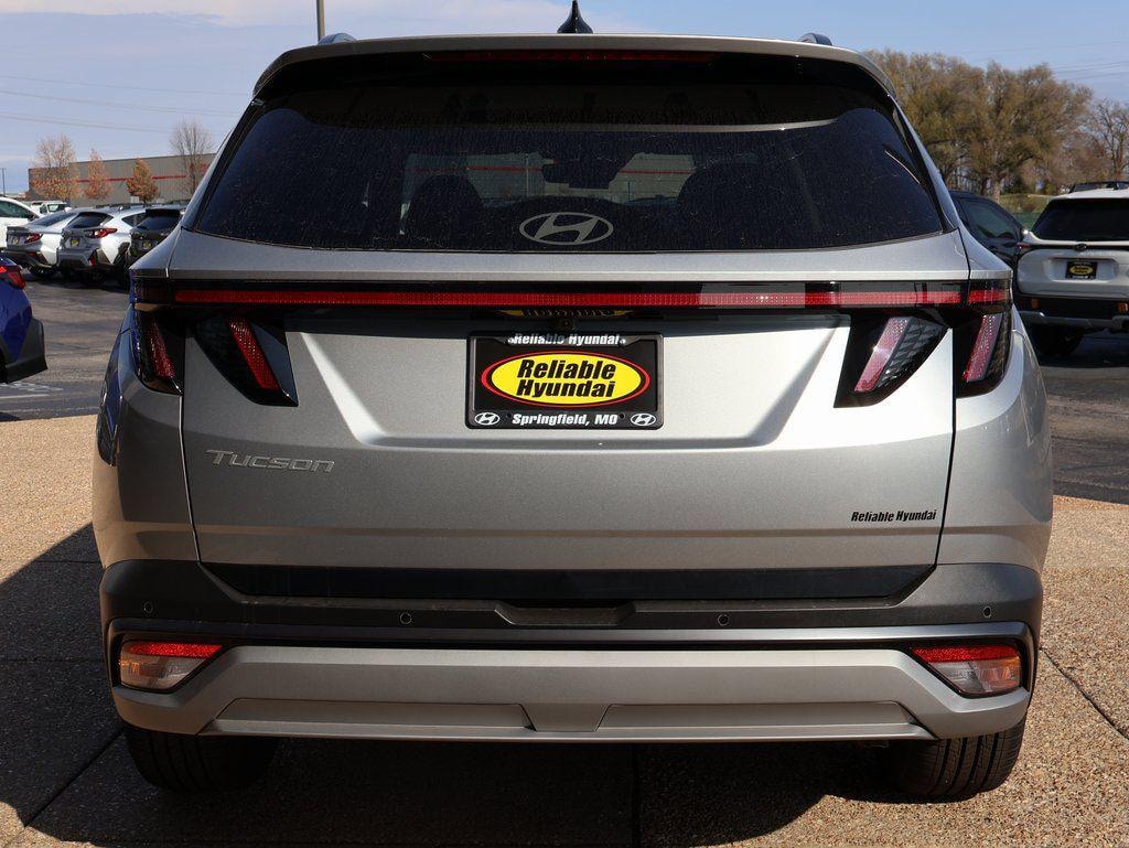 New 2026 Hyundai Tucson Limited FWD SUV